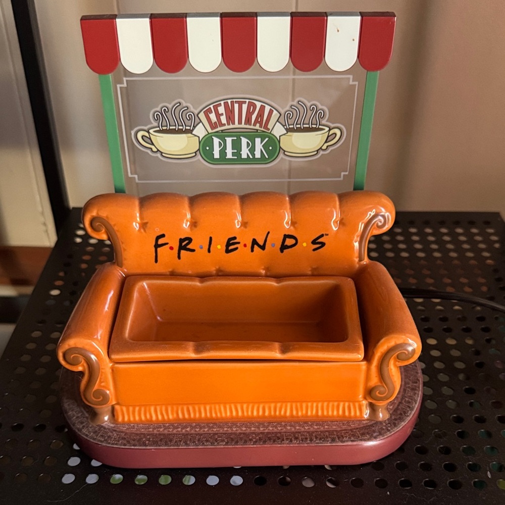 Friends Scentsy Wax Warmer
